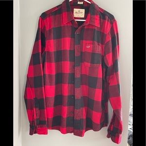 Hollister Lg red & black